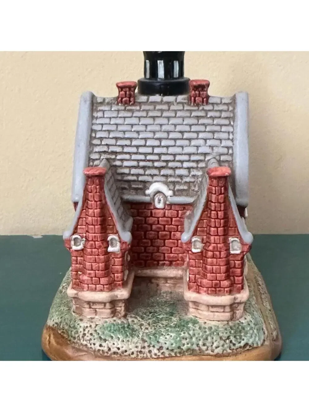 Vintage Geo Z. Lefton 1997 Block Island Lighthouse Collectable
